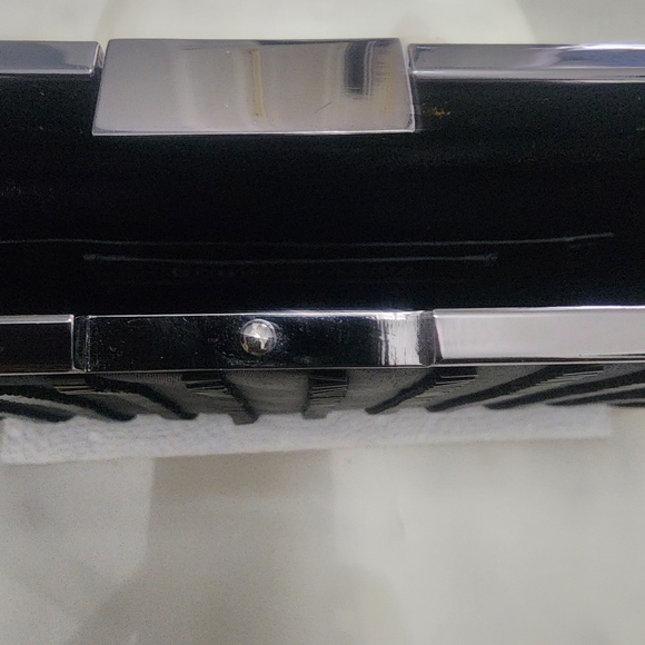 EUC BCBG Maxazria Clutch - Picture 11 of 13